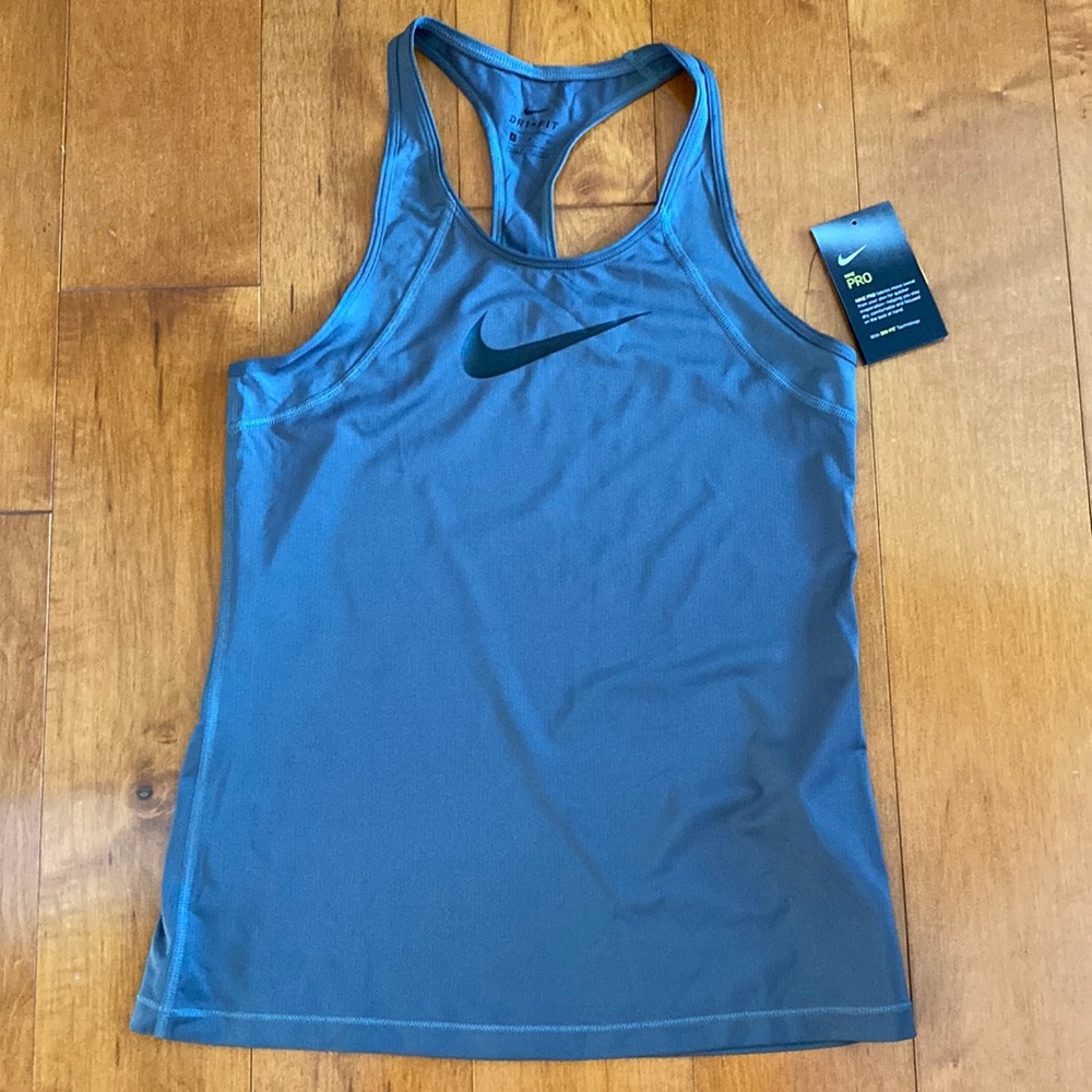 Nike Pro Dri Fit Tank Size Small NWT Gray